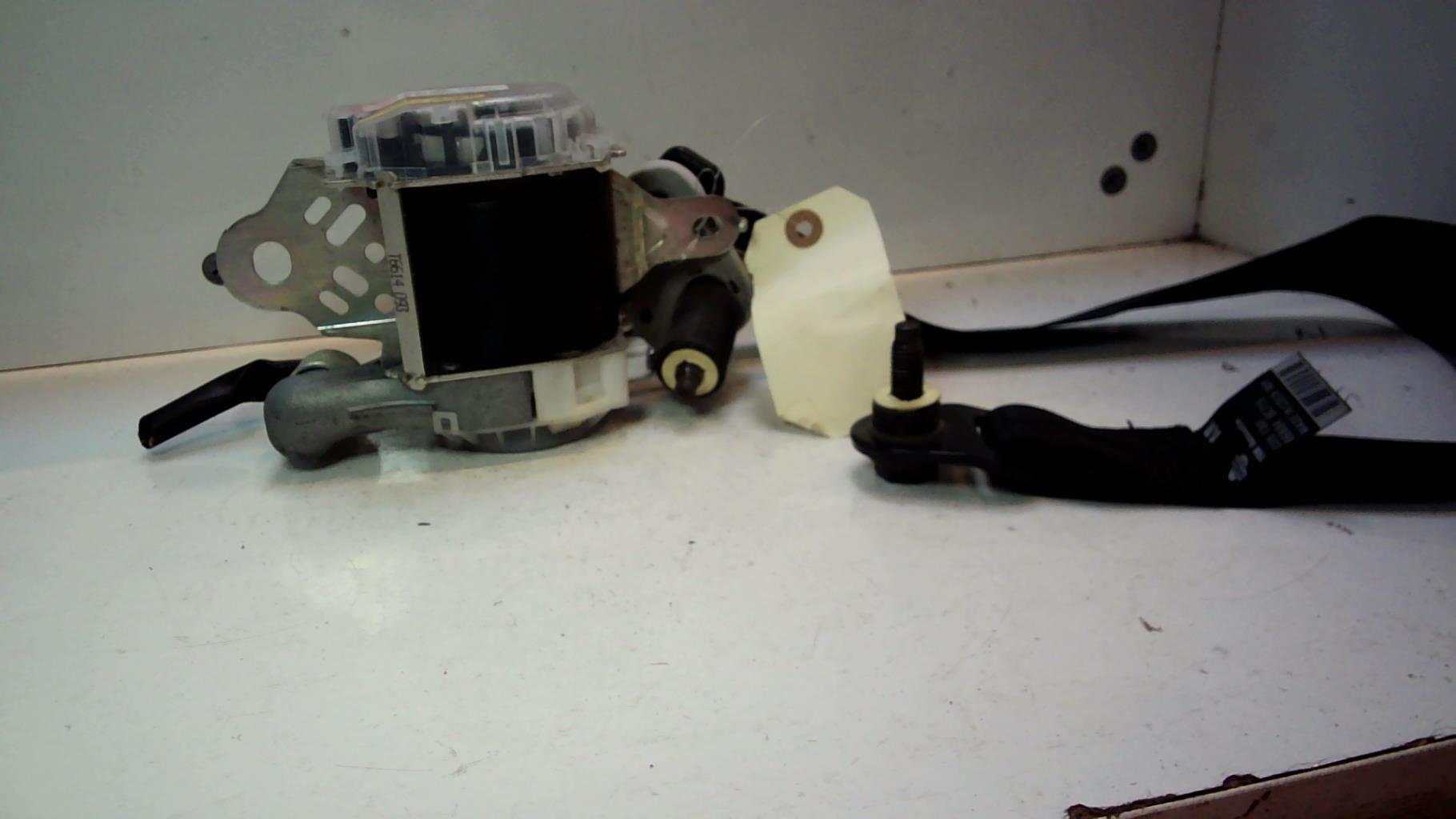 Ceinture avant droit