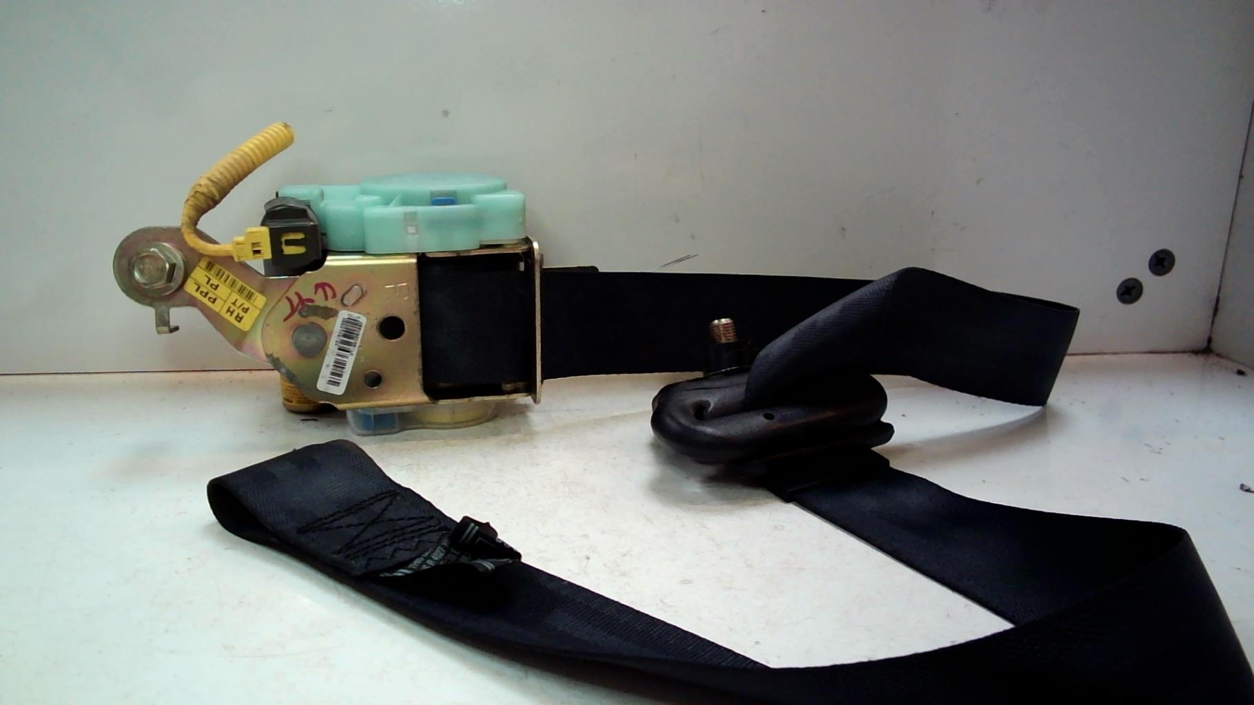 Ceinture avant droit