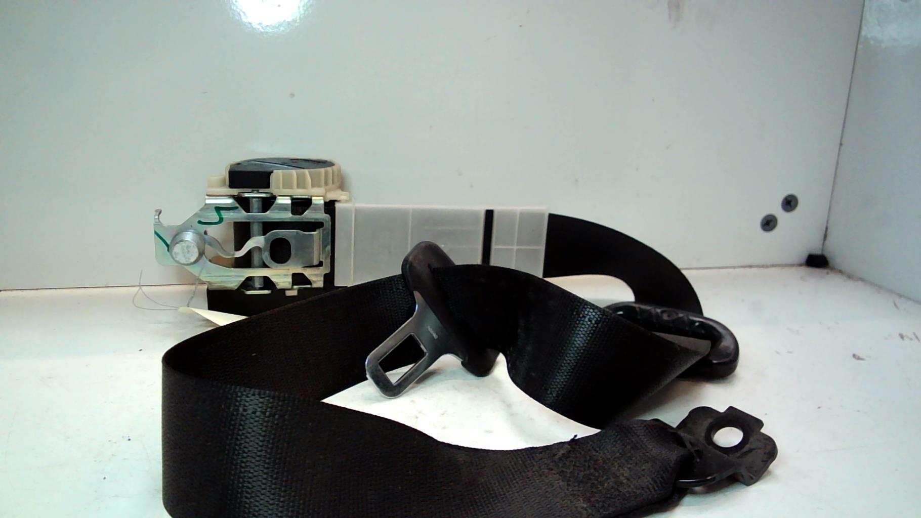 Ceinture avant gauche