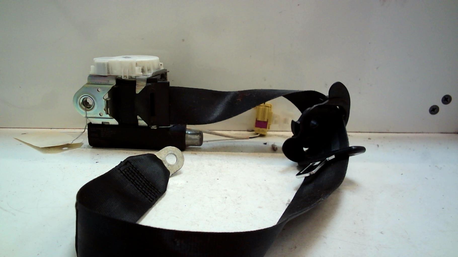Ceinture avant gauche