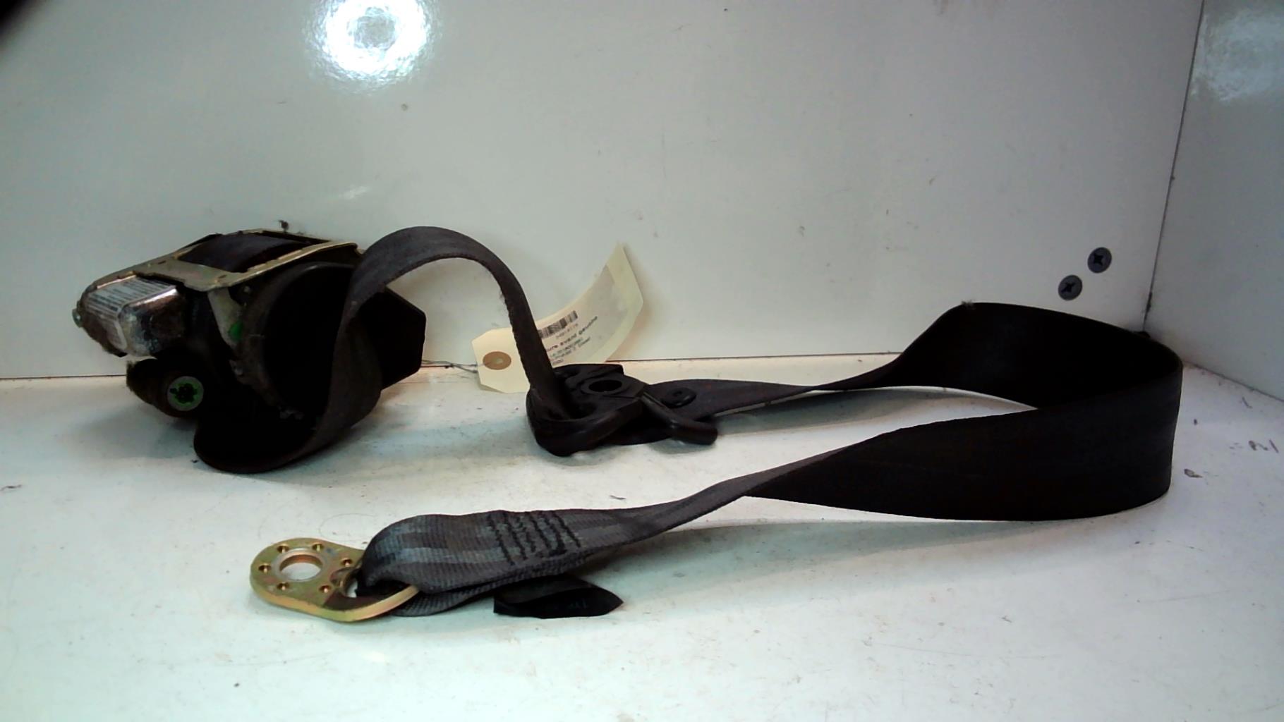 Ceinture avant gauche
