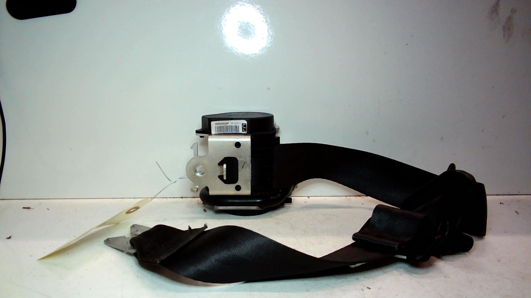 Ceinture avant gauche
