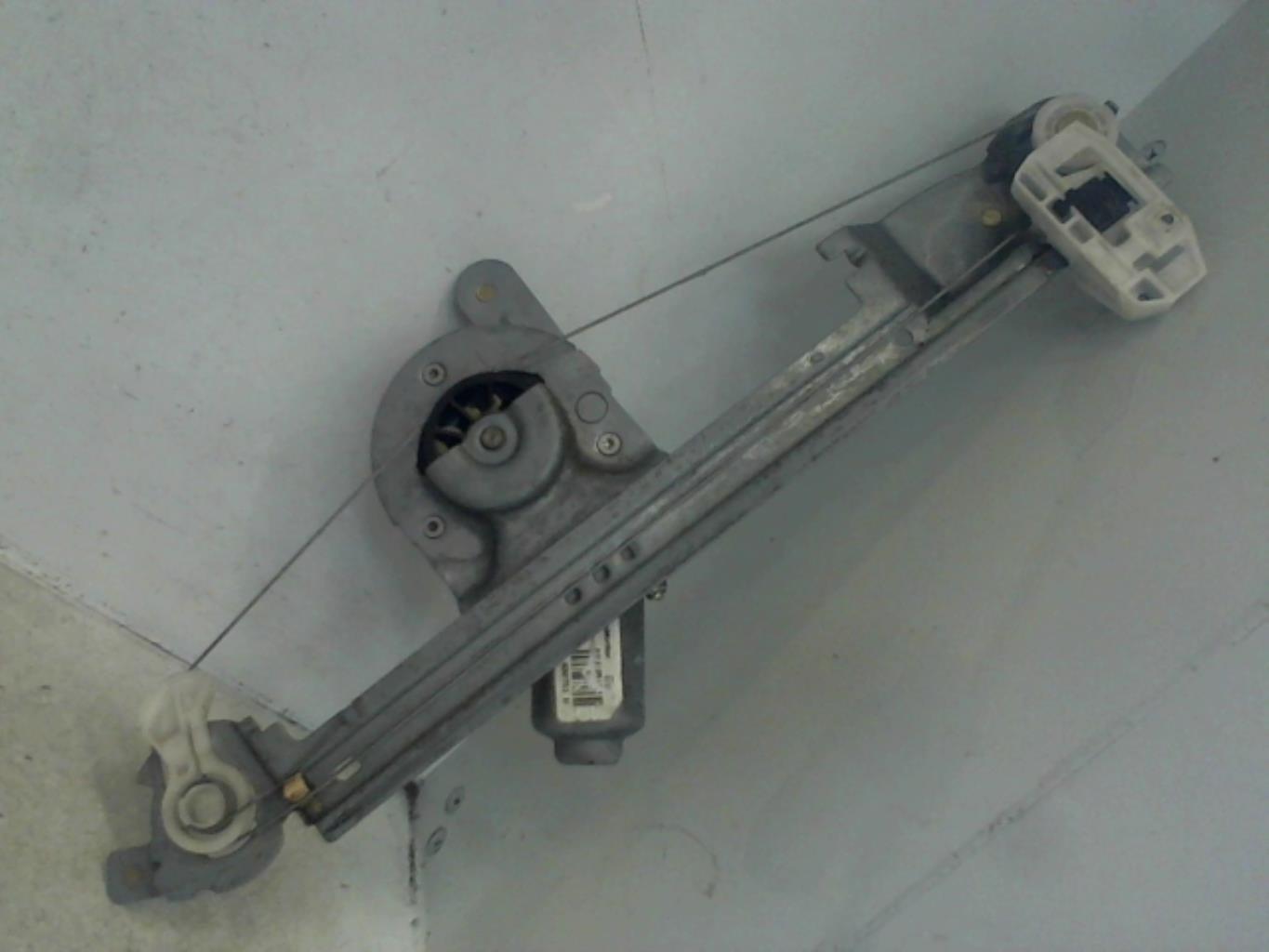 Leve vitre electrique arriere gauche