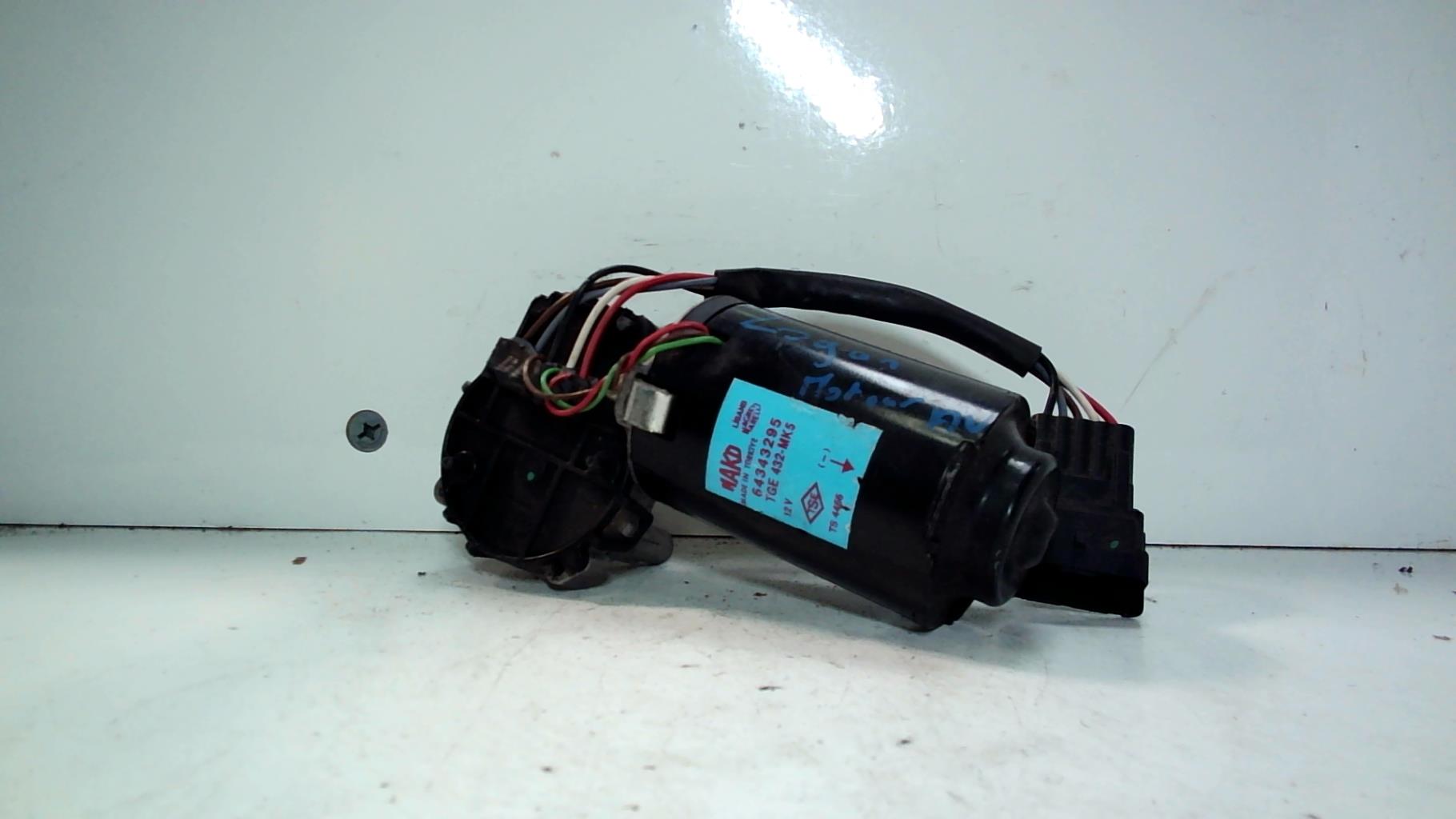 Moteur essuie glace avant