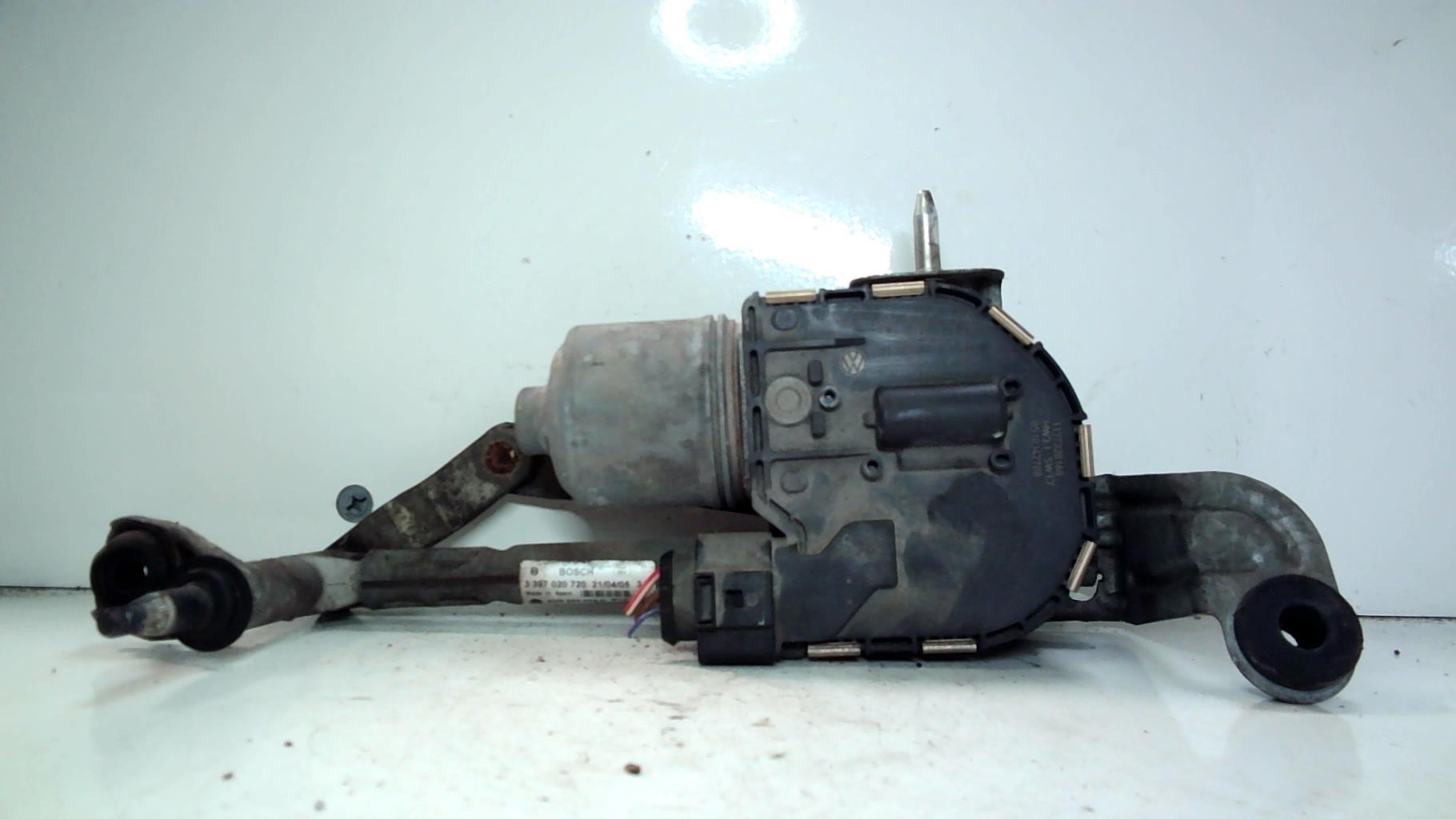 Moteur essuie glace avant droit