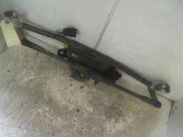 Moteur essuie glace avant