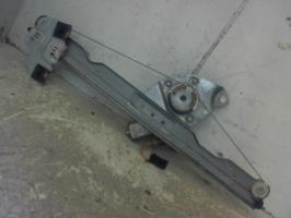 Leve vitre electrique avant droit