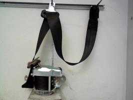 Ceinture avant gauche
