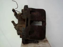Etrier avant gauche (freinage)