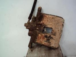 Etrier avant gauche (freinage)
