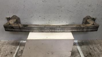 Renfort pare choc avant (traverse)