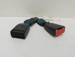 Attache ceinture arriere droit