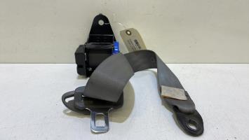 Ceinture arriere droit