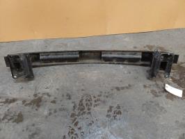 Renfort pare choc avant (traverse)