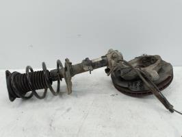 Demi train avant gauche