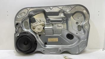 Leve vitre electrique avant droit