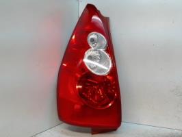 Fanale posteriore principale sinistro (luci)