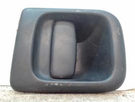 Poignee porte avant gauche