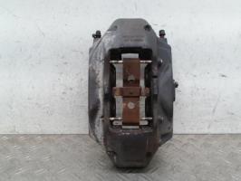 Etrier avant droit (freinage)