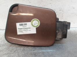 Trappe d'essence