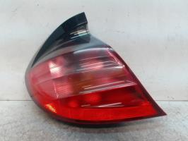 Fanale posteriore principale sinistro (luci)