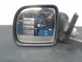 Retrovisor izquierdo