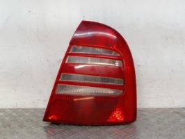 Fanale posteriore principale destro (luci)