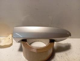 Poignee porte avant gauche