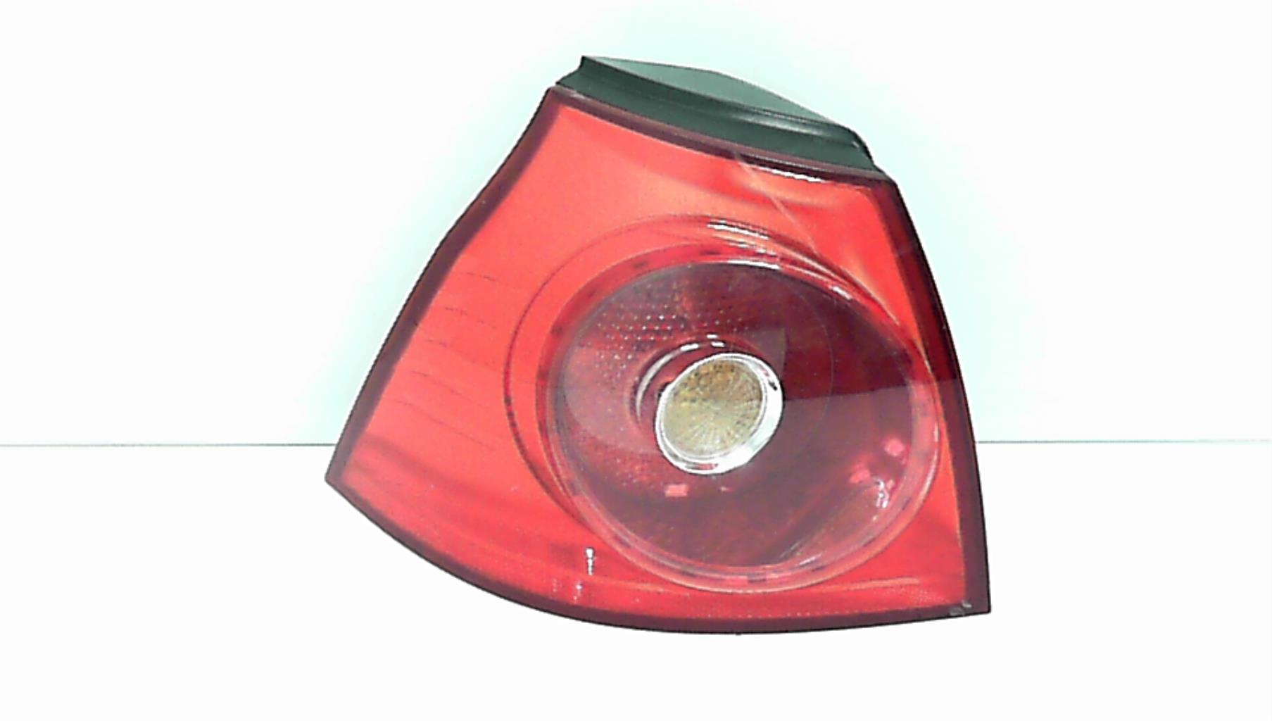 Fanale posteriore principale sinistro (luci)