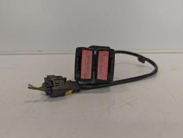Attache ceinture arriere centrale