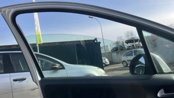 Leve vitre electrique avant gauche