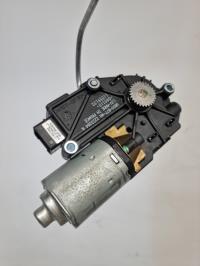 Moteur toit ouvrant