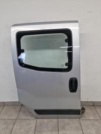 Porte laterale droit