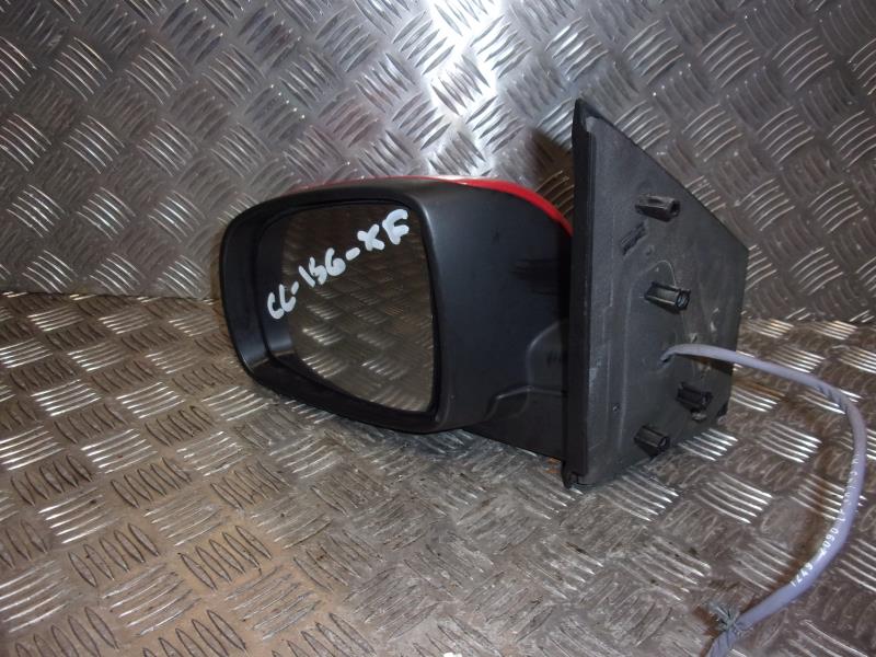 Retrovisor izquierdo