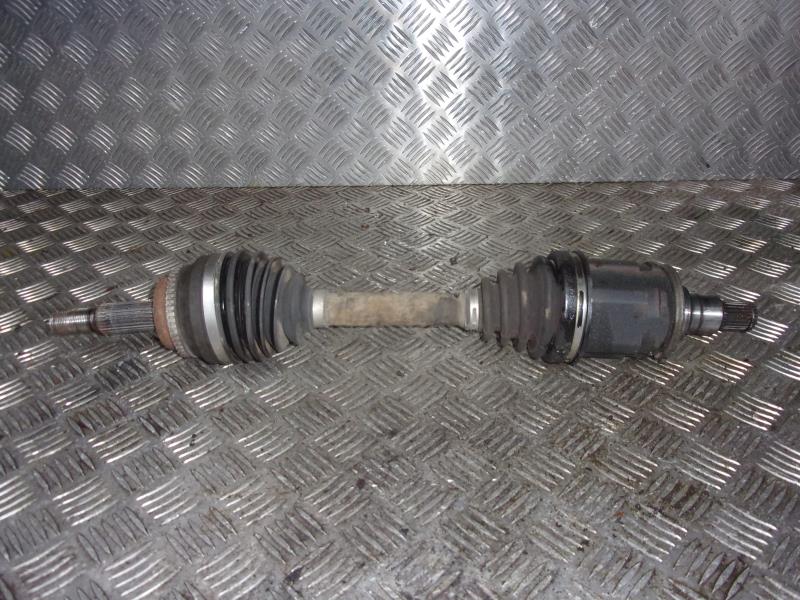 Cardan gauche (transmission)