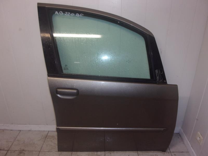 Porte avant droit