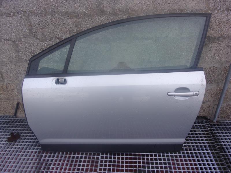 Porte avant gauche