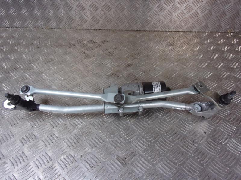 Moteur essuie glace avant
