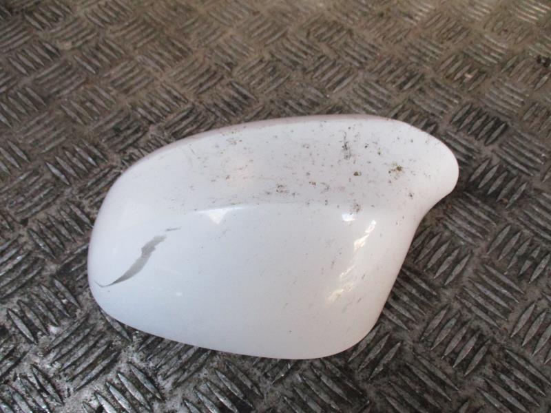 Coquille de retroviseur gauche