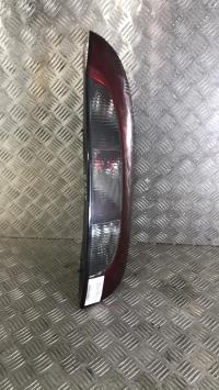 Fanale posteriore principale destro (luci)