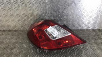 Fanale posteriore principale sinistro (luci)