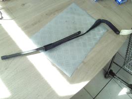 Bras essuie glace avant droit