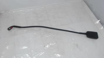 Attache ceinture avant gauche