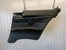 Panneau de porte arriere droit