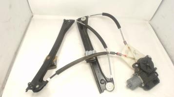 Leve vitre electrique avant droit