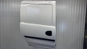 Porte laterale droit