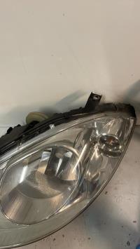 Optique avant principal gauche (feux)(phare) MERCEDES CLASSE CLK 208