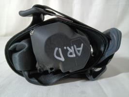 Ceinture arriere droit