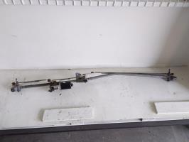 Moteur essuie glace avant