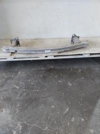 Renfort pare choc avant (traverse)